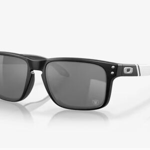Oakley NFL Las Vegas RAIDERS Holbrook OO9102-S055 Matte Black PRIZM Sunglasses